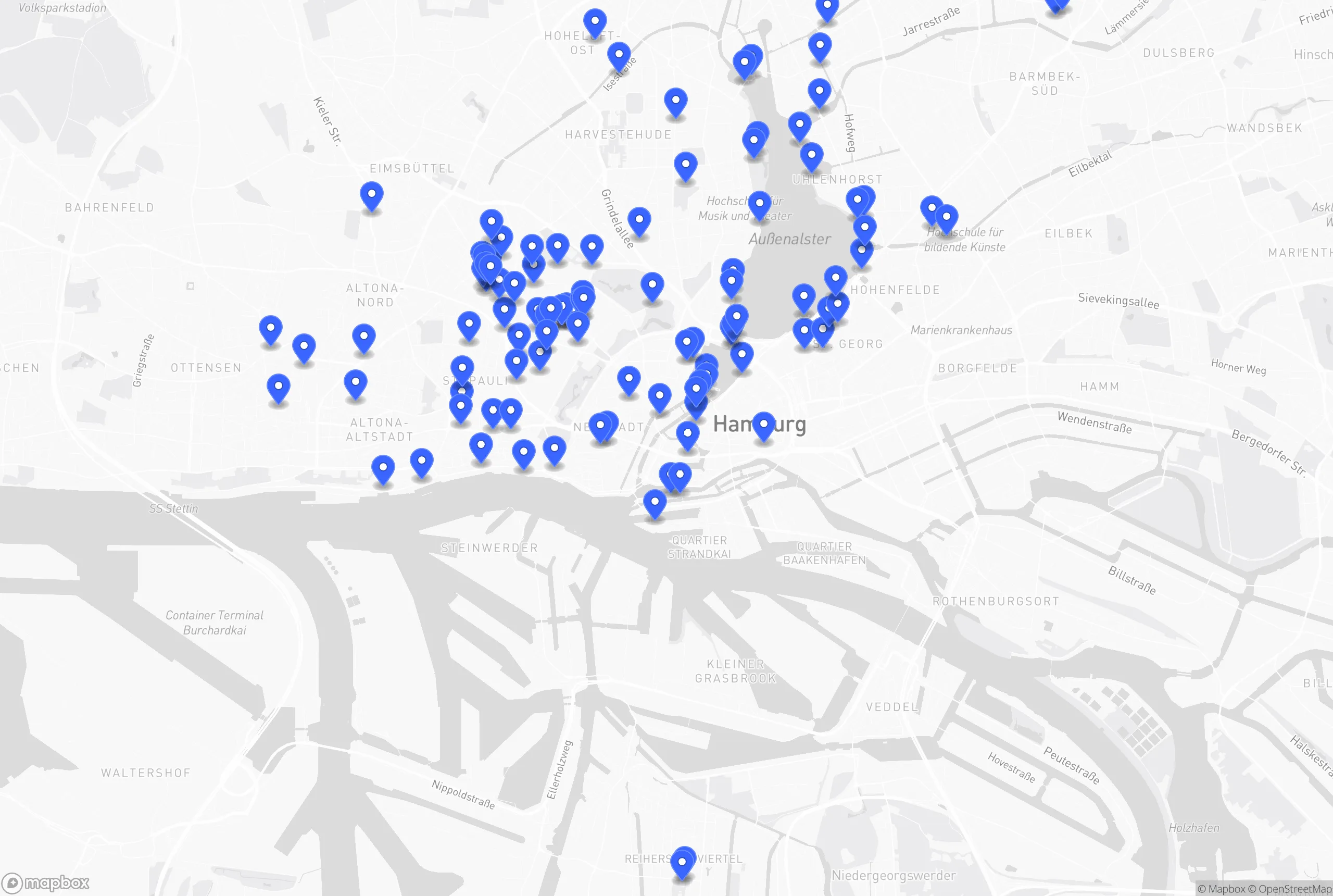Map of Hamburg with blue markers from Altona through St. Pauli and Neustadt to the Außenalster and Uhlenhorst